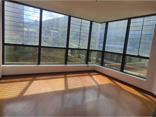 Vendo/alquilo Apartamento 170m2 Las Esmeraldas 9174