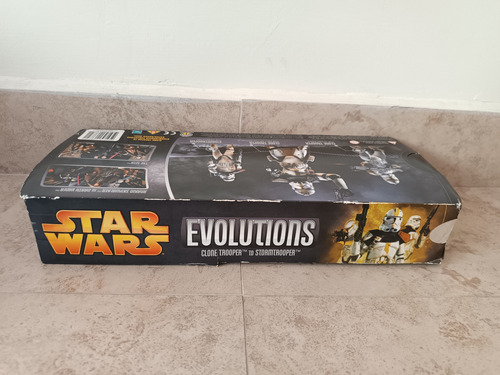 Star Wars Evolution Clone Trooper To Stormtrooper (Usado)