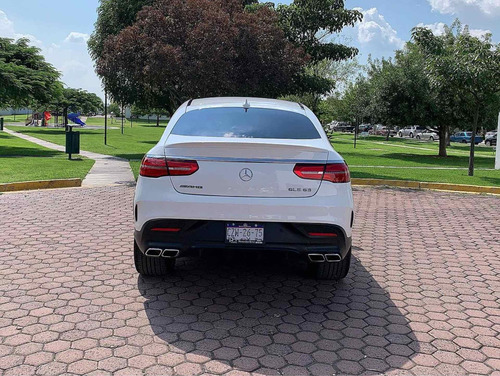 Imagen 4 de 15 de Mercedes-benz Clase Gle 2020 5.5l Coupe 63 Amg At