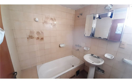 Departamento 3 Dormitorios En Venta En La Plata