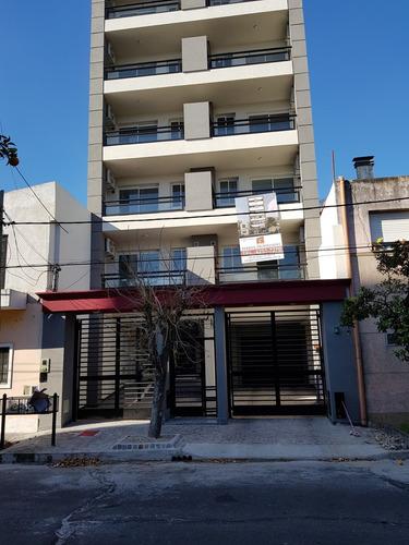 Departamento Semipiso  En Venta Ubicado En Bernal Este, Bernal, Quilmes