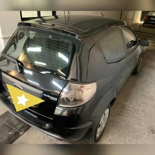 Ford Ka Chocado En Marcha Andano