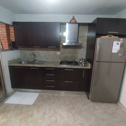 Imagen 2 de 7 de Townhouse En Alquiler Urb Tazajal Jhoana Valdez 0414 4134289