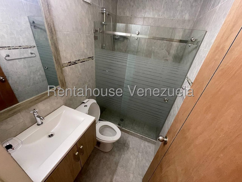 Apartamento De Oportunidad En Alquiler, Urb. Los Naranjos