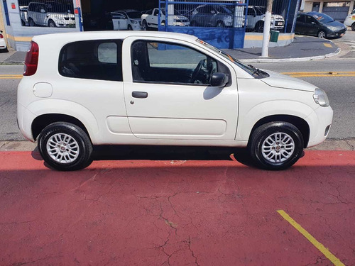 Imagem 4 de 12 de Fiat Uno 2013 1.0 Vivace Flex 3p
