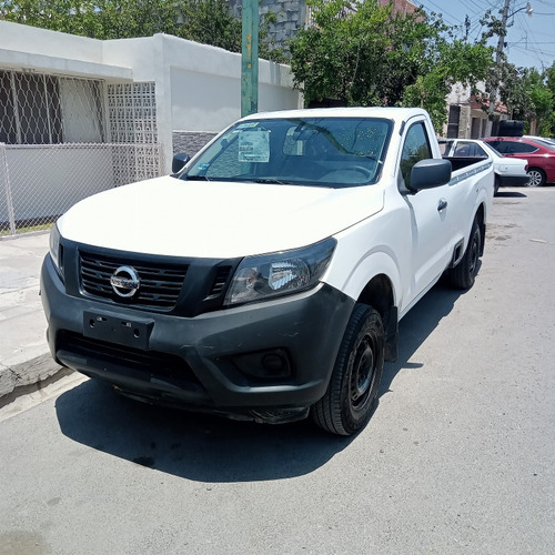 Nissan NP300 2.5 Pick-up Dh Mt