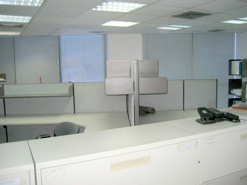 Imagen 8 de 14 de Alquilo Edificio Oficinas Zona Industrial La Trinidad.