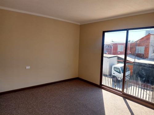 Casa En Venta De 3 Dorm. En Puente Alto