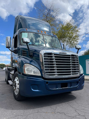 Imagen 1 de 11 de Day Cab Cascadia 2013 Freightliner Estándar 10 Vel De Aire