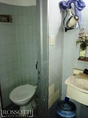 Local A La Calle C/ Vivienda De 2 Amb. - A Mts. Del Subte A Y Av. Rivadavia - 69m2