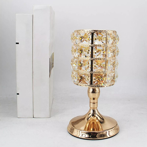 Candelabro De Cristal Elegante De Metal .
