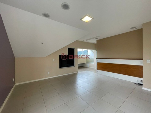 Imagem 13 de 25 de Casa Com 4 Quartos Sendo 3 Suítes No Centro, Teresópolis/rj. - Ca01990 - 70628053