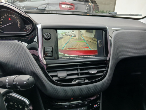 Peugeot 208 Allure Automático