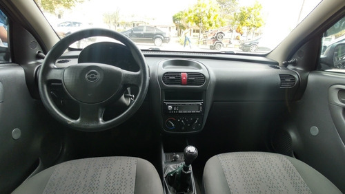 Imagem 5 de 8 de Chevrolet Corsa 2010 1.4 Maxx Econoflex 5p