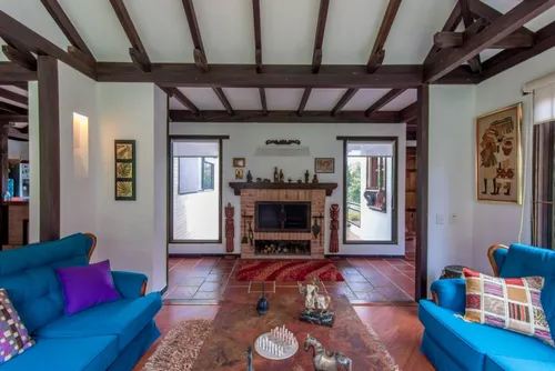 Casa En Venta En Llano Grande. Cod V2472