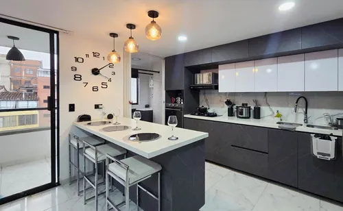 Apartamento En Venta En Conquistadores Laureles