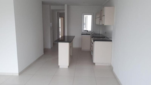 Imagen 5 de 7 de Venta De Semipiso De 2 Dormitorios En Av. 44 E/ 11 Y 12