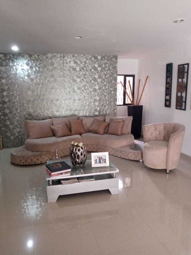 Imagen 8 de 27 de Venta Hermosa Y Amplia Casa Los Nogales