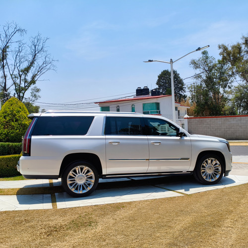 Cadillac Escalade ESV 6.2 PLATINUM *** BLINDADA NIVEL 3 PLUS ***