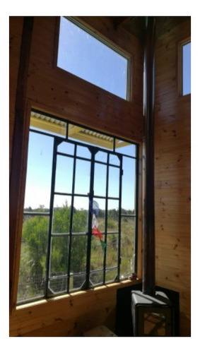 Imagen 5 de 15 de Hermosa Cabaña En Venta - En La Tranquilidad Del Bosque - Punta Del Diablo