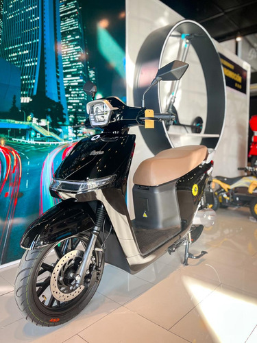 Sunra Legend Moto Eléctrica Scooter 150km Baterlia Litio