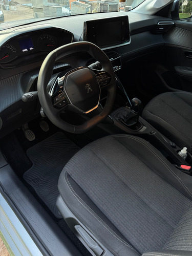 Peugeot 208 1.6 Like Pack