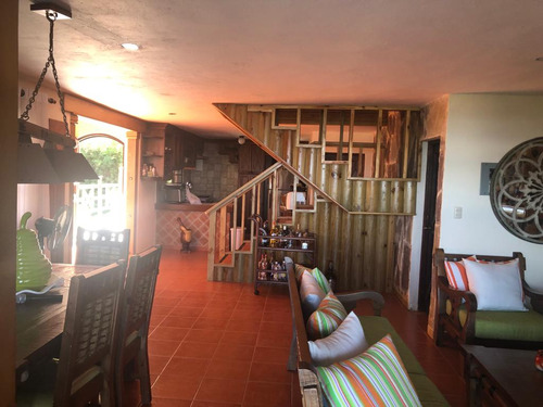 Imagen 11 de 30 de Vendo Villa 3 Niveles 4 Hab/ 900 Mt2 Rancho Guaraguao Contan