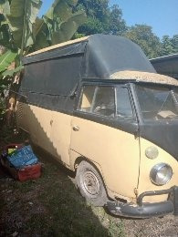 Imagem 2 de 4 de Vw Kombi Corujinha Cliper