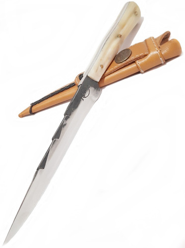 Faca Artesanal Campeira 8'' Aço Carbono Temperado Thomazi 82