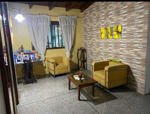 Imagen 3 de 17 de Casa En Venta Flor Amarillo