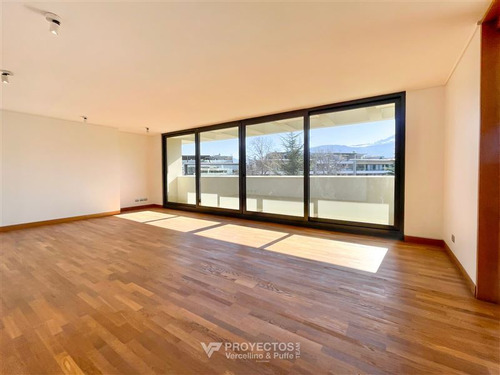 Departamento En Venta De 4 Dorm. En Lo Barnechea
