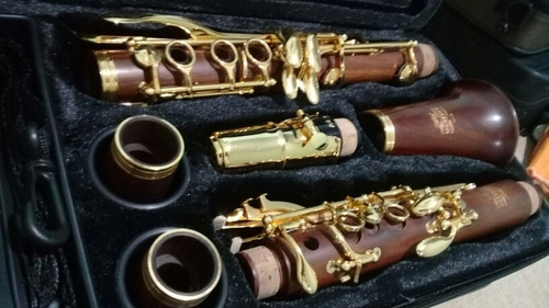 Imagem 3 de 9 de Clarinete Madeira Jacarandá Rosado Afinação Bb Profissional