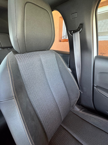 Peugeot 208 1.6 Road Trip Tiptronic