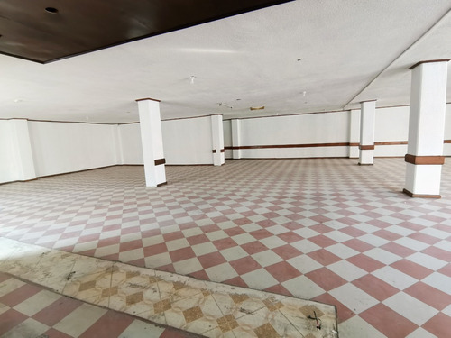 Imagen 6 de 10 de Local En Renta Toluca Centro Junto Teatro Morelos Oportunida