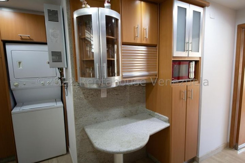 Imagen 6 de 28 de Mls #22-23505 Acogedor Apartamento Actualizado, En Una De Las Mejores Urbanizaciones De Caracas Que Dispone De 2 Pozos Profundos, Por Lo Que Nunca Falta El Agua. Afm.