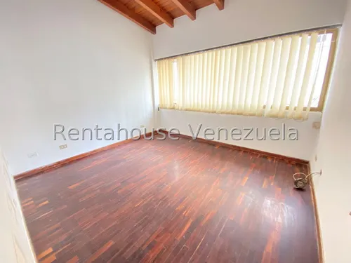 Hermosa Casa En La Tahona