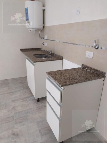 Imagen 8 de 15 de Departamento - Moron