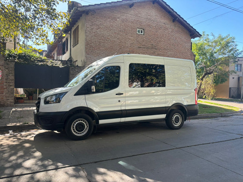 Ford Transit 2.2 Furgon Mediano 350m