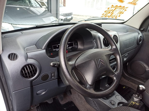 Imagem 7 de 10 de Citroen Berlingo Fgpl 1.6 Ano 2019 Completo Km 14.100