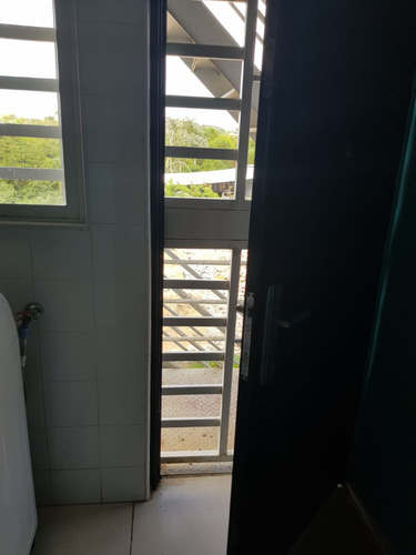Apartamento En Arroyo Manzano Res. Exclusivo, Detrás De La Embajada Americana