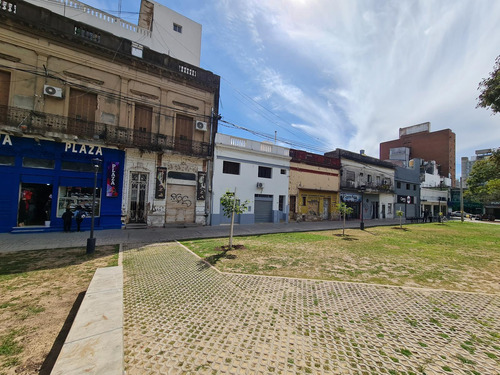 Frente A Plaza Del Soldado 14 Metros De Frente Y Terreno 334 M2