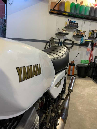 Yamaha Rd 400