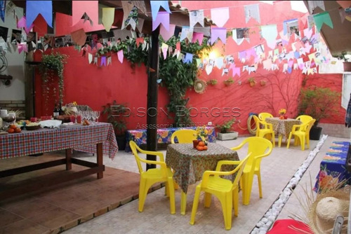 Imagem 11 de 14 de Casa Com 4 Dormitórios À Venda Com 244m² Por R$ 850.000,00 No Bairro Tingui - Curitiba / Pr - Eb+11000