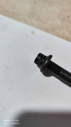 Tornillo De Bancada Nissan Xtrail 2.5 2023 2024 2025 (Usado)