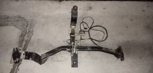 Enganche Para Trailer Y Para Luces Para Geely Xr3 Como Nuevo (Usado)