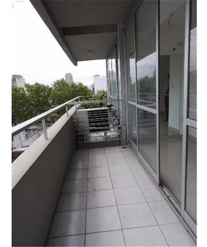 Imagen 14 de 18 de Av Belgrano 3600 - Con Pileta - Piso 2 Dos Balcones.