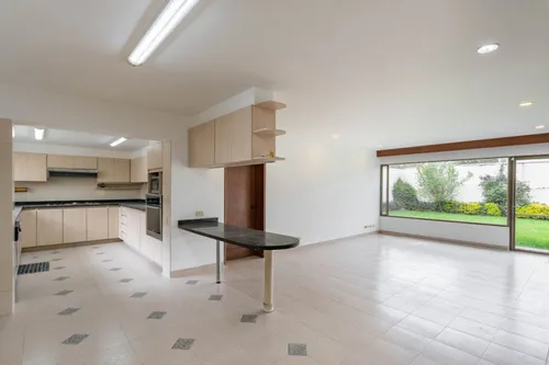 Casa En Arriendo/venta En Santa Barbara Alta. Cod A19949