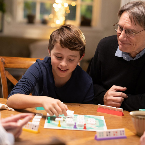 Juego De Mesa De Configuración: ¡un Giro Innovador En Rummy