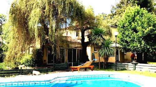 Casa En Venta En Mapuche Country Club Con Un Lote Opcion De 2 Lotes