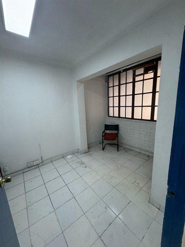 Local Comercial A Solo Pasos Del Metro Y Centro Puente Alto